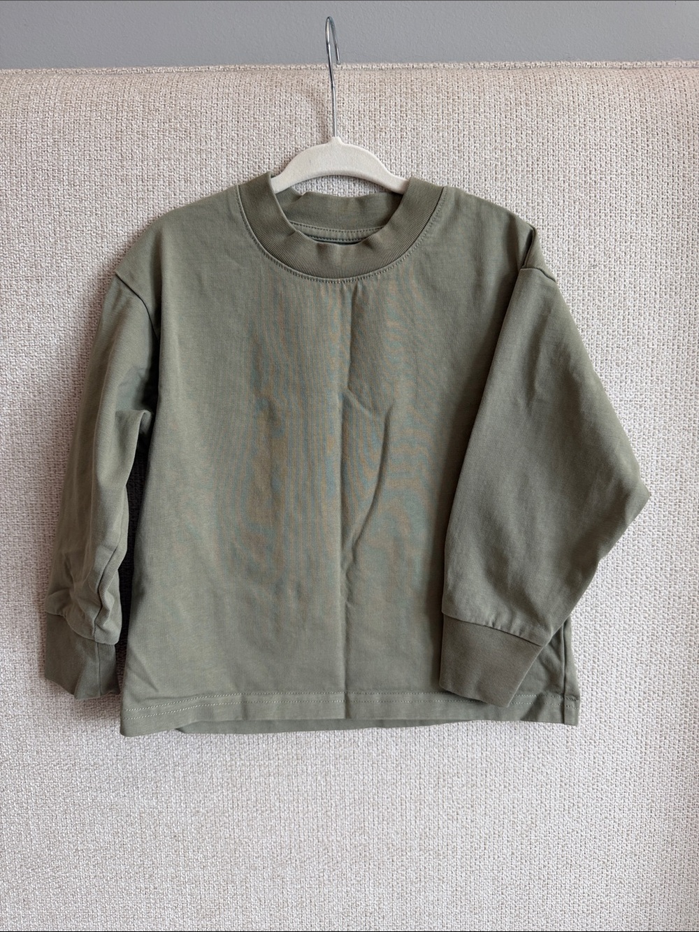 Olive + Scout Kids Olive-Blend Long Sleeve Pullover Shirt NWOT